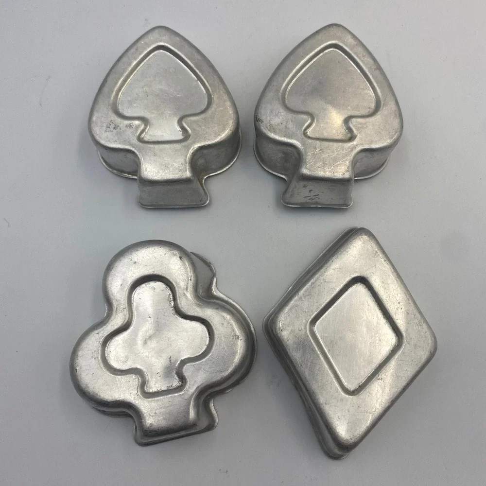 Vintage‎ Aluminum Playing Card Suit Molds Set of 4 Spades Club Diamond Casino